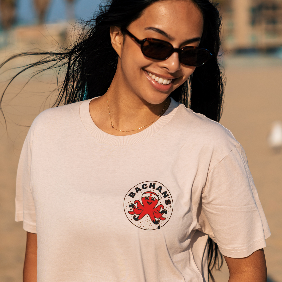 Octo Wave Tee Q8
